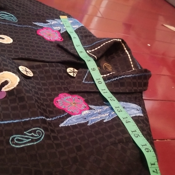 ALEX KU Small Artsy Embroidered Blazer - Picture 11 of 14